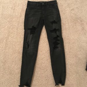NEVER WORN american eagle jeans